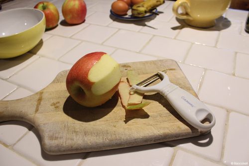 Caramelized apple cake