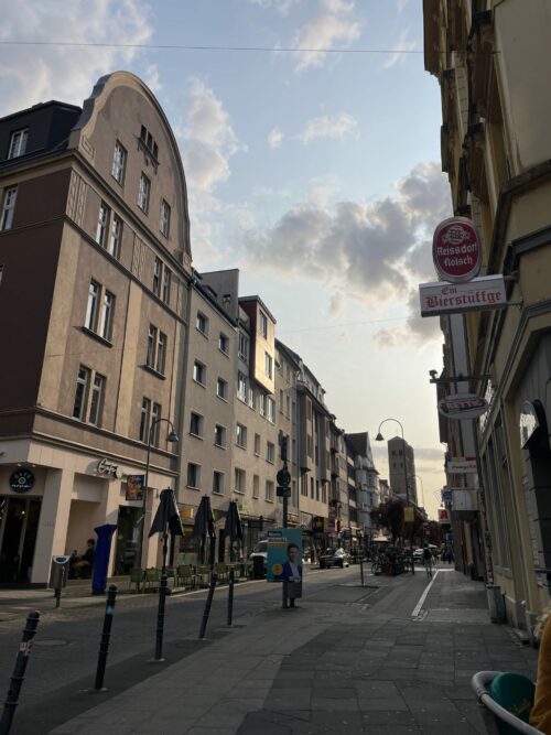 54 heures à Cologne