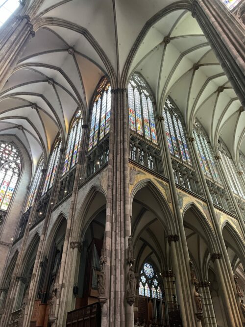 54 heures à Cologne