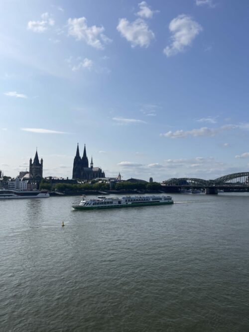54 heures à Cologne