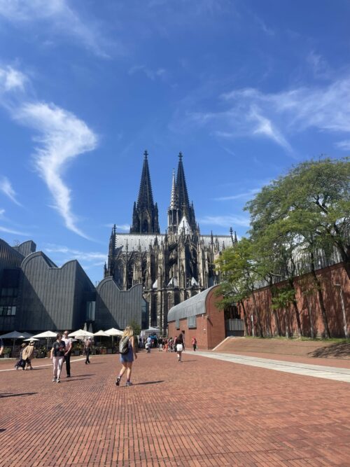 54 heures à Cologne